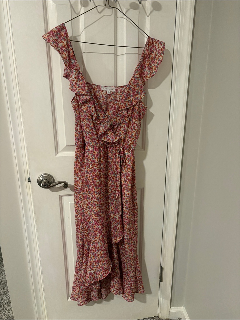 Floral Ruffle Midi Dress in Multicolor
